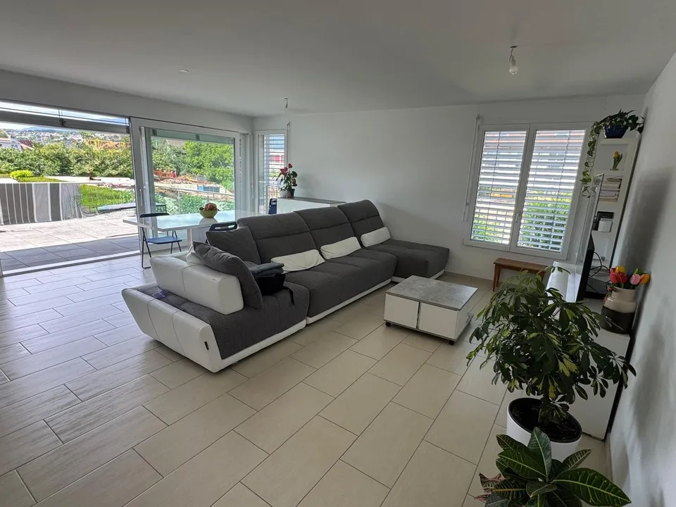 Appartement moderne de 3.5 pièces à Yverdon-les-Bains+ place de parking souterrain