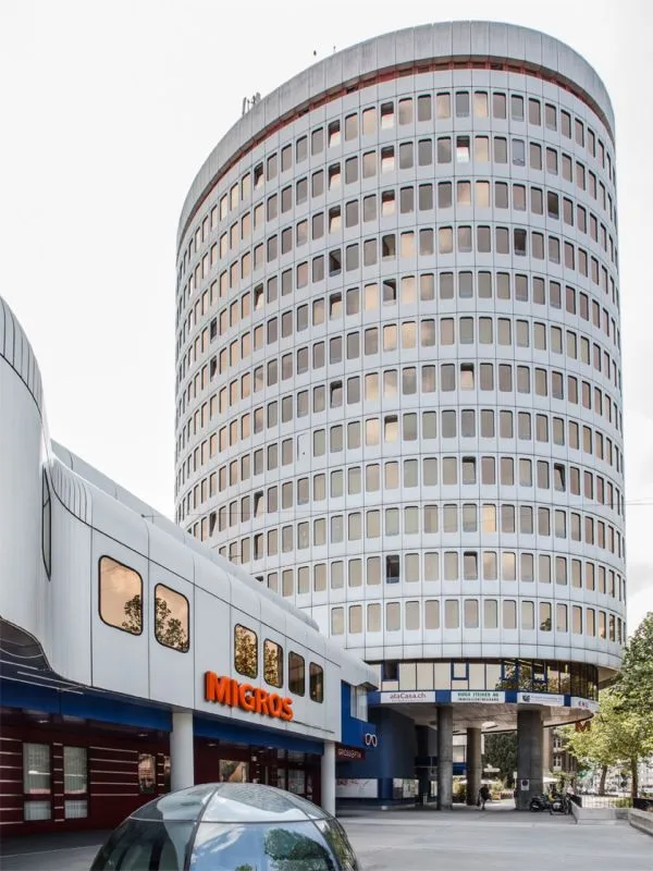 Posto auto sotterraneo nel Shopping Silberturm