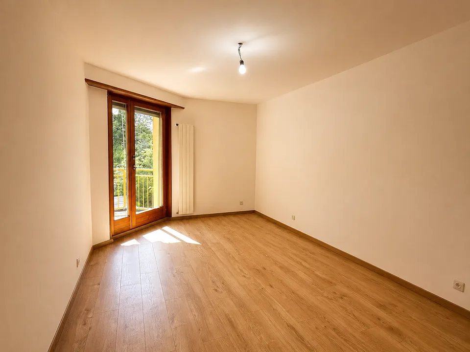 Geräumige 4,5-Zimmer-Wohnung mit Blick auf den Genfersee