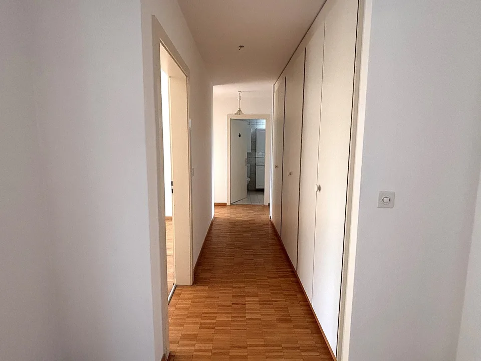 Geräumige 4,5-Zimmer-Wohnung mit Blick auf den Genfersee