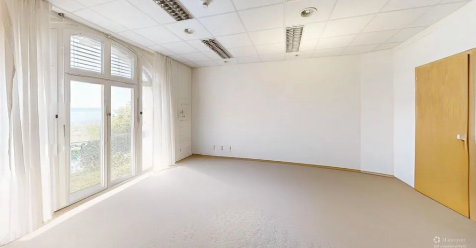 Offices in the beautiful Paix district in Lausanne – photo 7 of 11