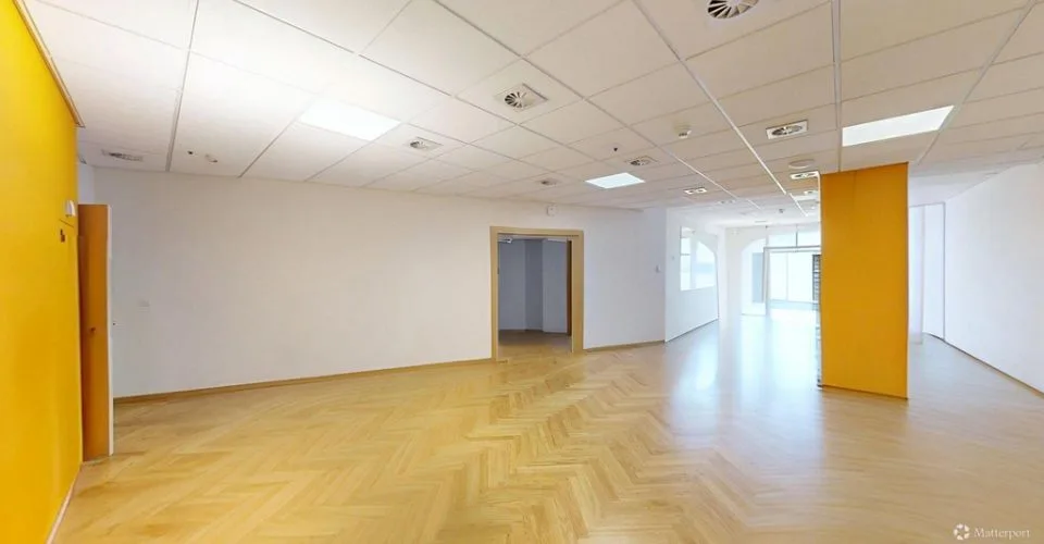 Offices in the beautiful Paix district in Lausanne – photo 6 of 11