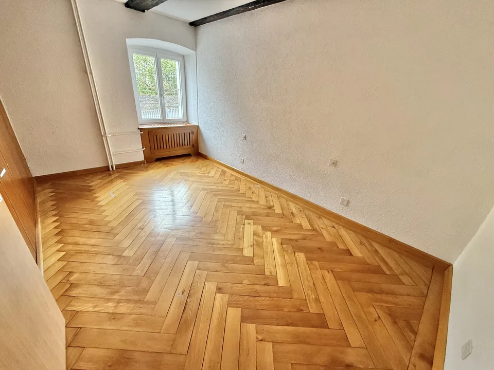 Appartamento di 4 stanze in affitto a Courfaivre