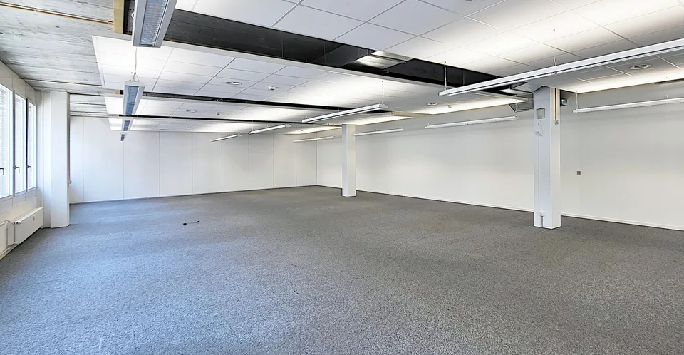 Voll ausgebaute Büroflächen im TechCenter Reinach!