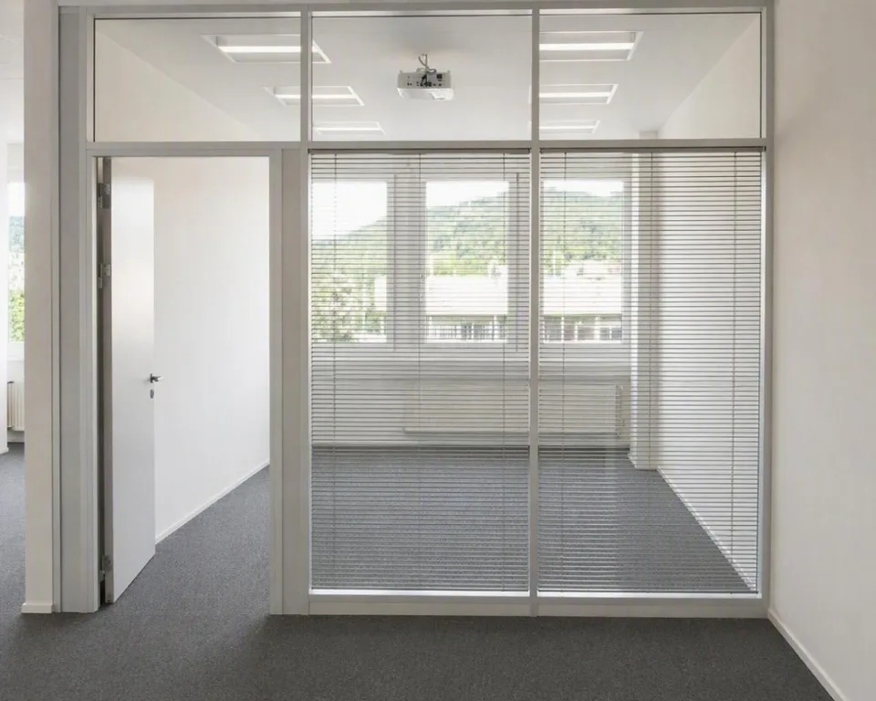 Commercial Building Bodenäckerstrasse 1/3 Spreitenbach