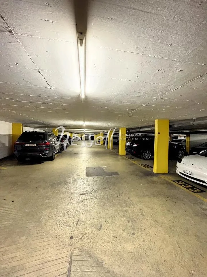 Underground parking in Eaux-Vives