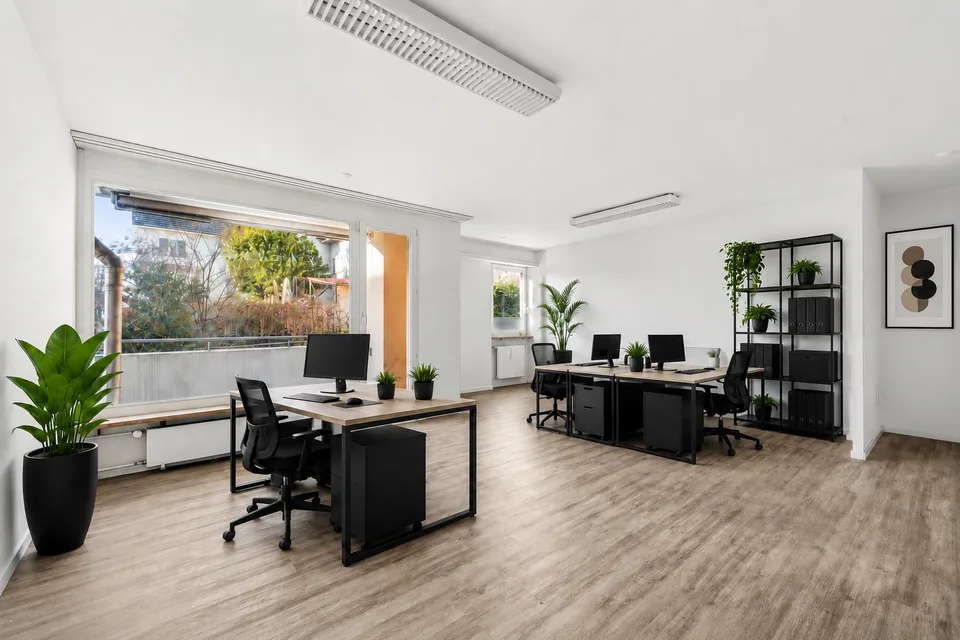 Bezugsbereite Bürofläche im Herzen von Binningen