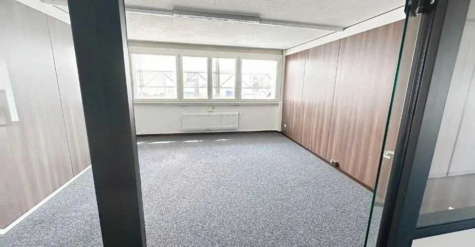 Office 5 rooms