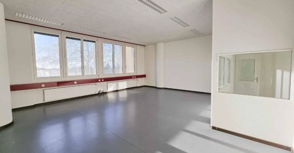 Bureau 4 pièces