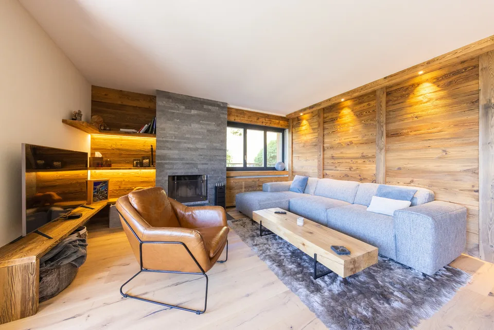Sublimes 3,5-Zimmer-Wohnung komplett renoviert.