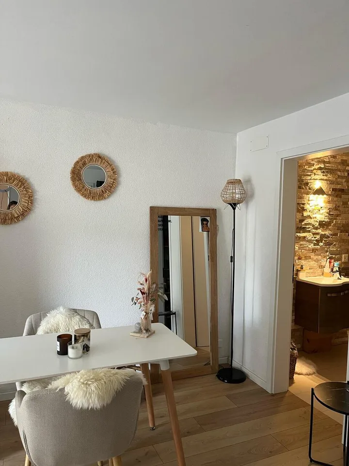 Magnifique appartement meublé à louer à Vallon (Suisse)