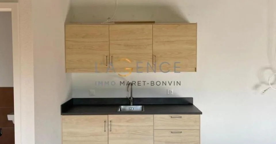 Gewerbefläche von 50 m² ideal gelegen in Savièse – Foto 6 von 7