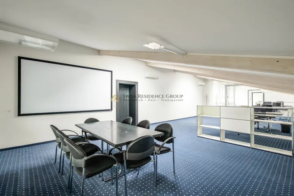 Spazio ufficio versatile in posizione centrale - moderno, flessibile e facilmente accessibile