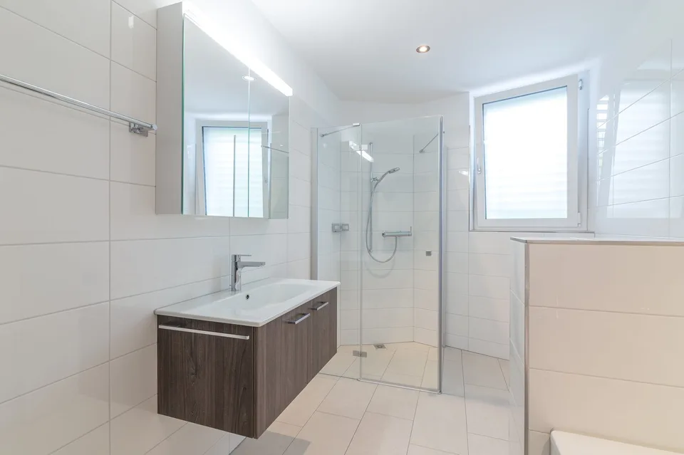 Appartement lumineux de 2.5 pièces avec grand espace de vie à Fahrweid