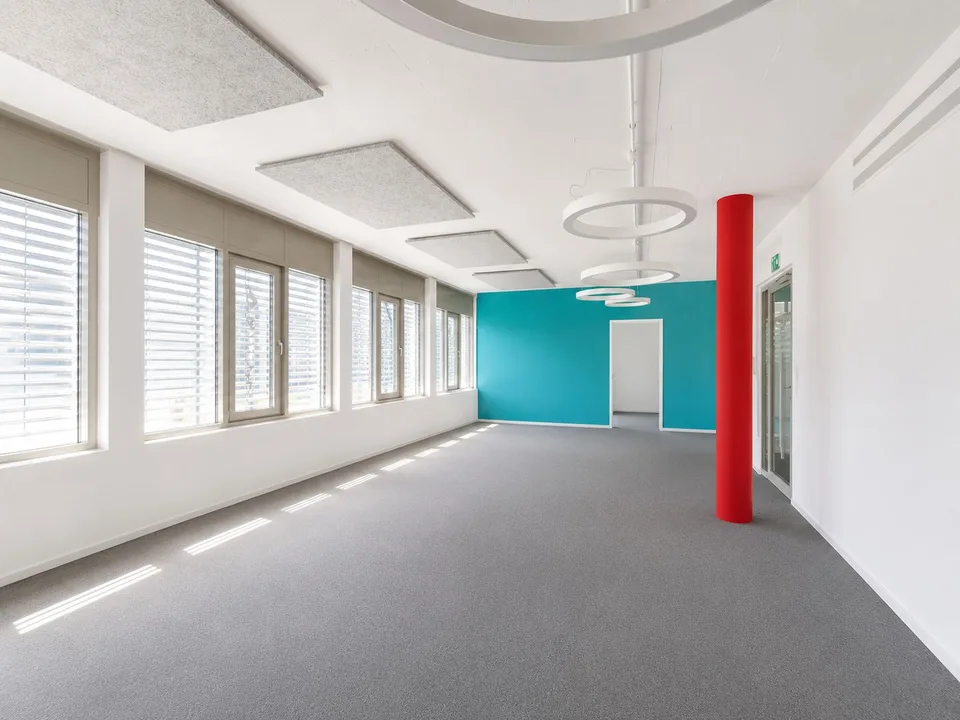 "Repräsentative Bürofläche - mit Teeküche!"