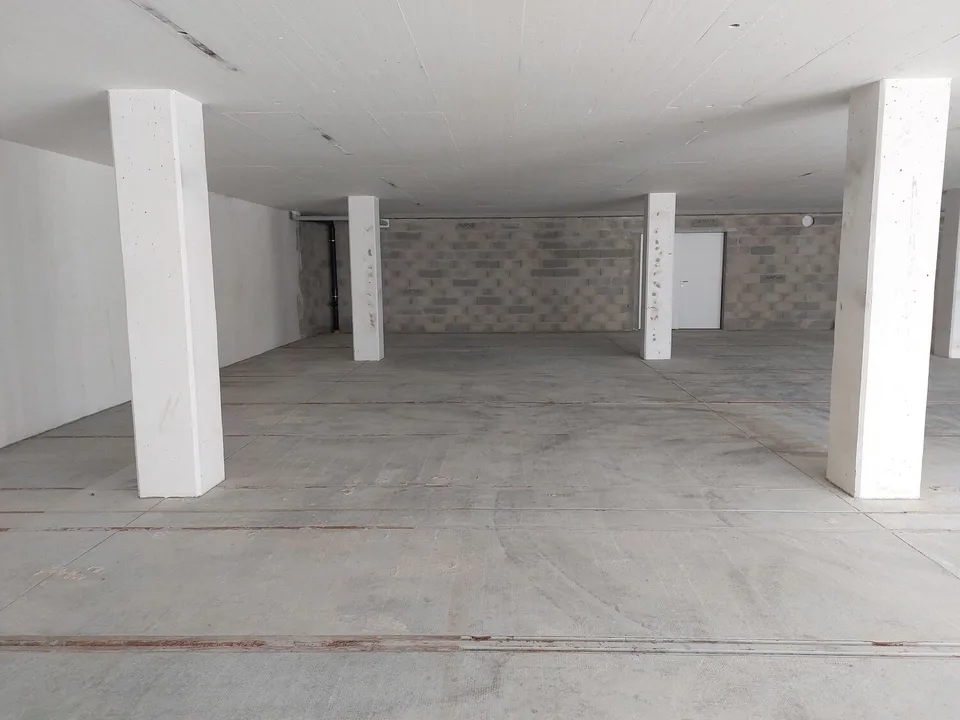 NEU - Lagerhaus 143m2 - Préverenges