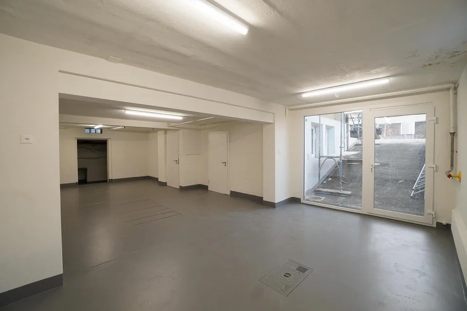 Werkstatt / Atelier / Büro