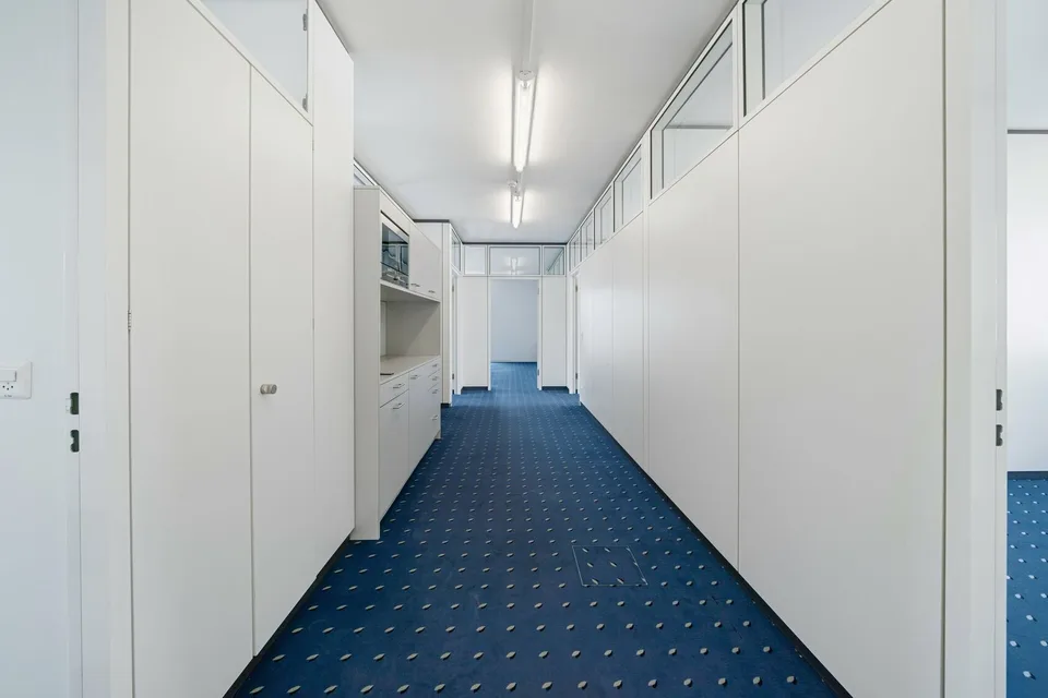 Plug &amp; Work Büro