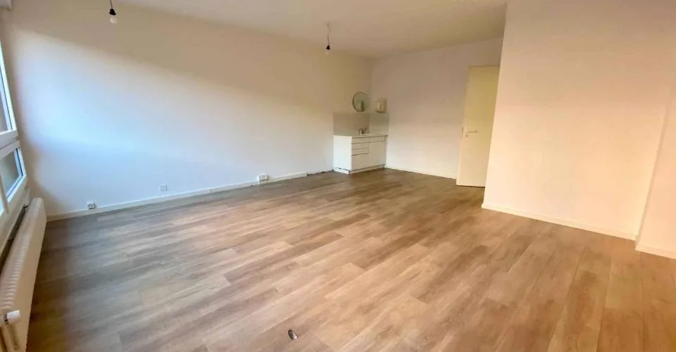 Büro 4 Zimmer