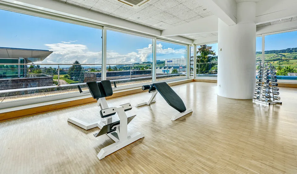 High-Quality Office Buildings with Expansion Potential – photo 6 of 9