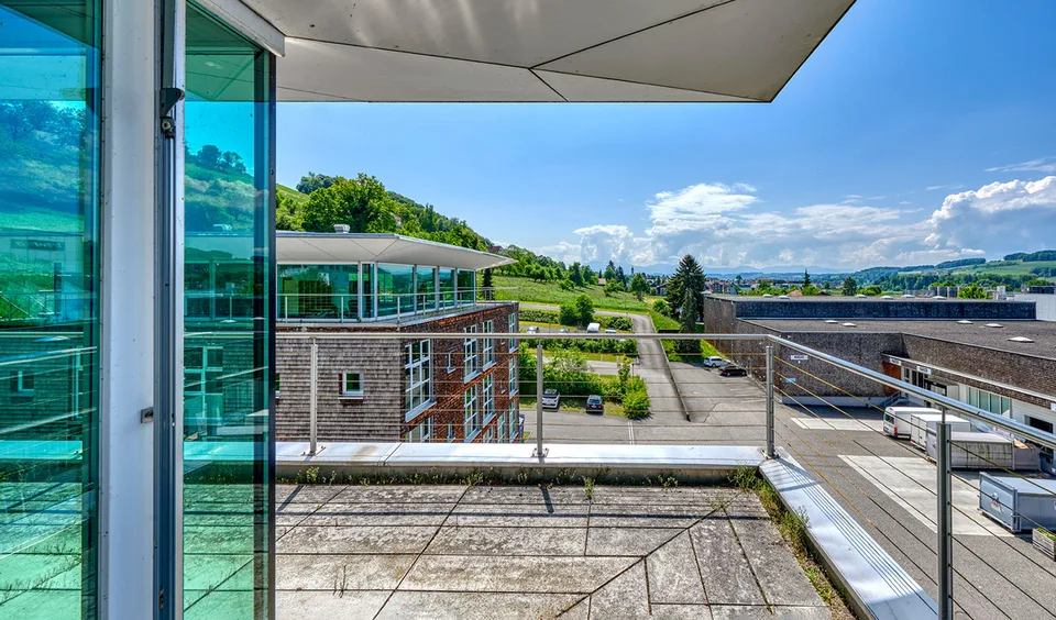 High-Quality Office Buildings with Expansion Potential – photo 7 of 9