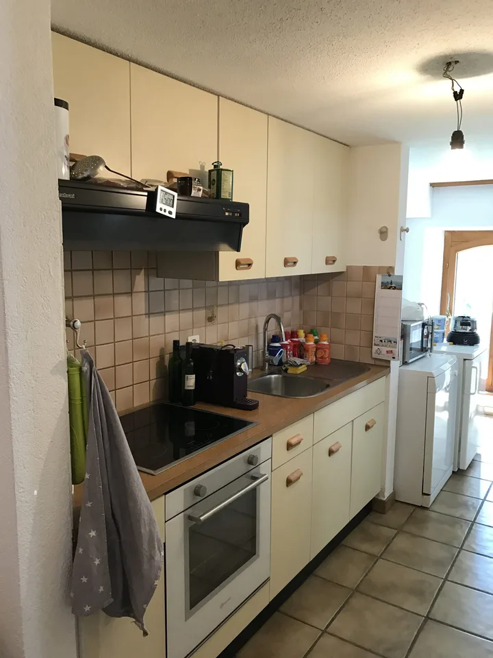Appartement de 4.5 pièces au 1er étage à Berlincourt à louer