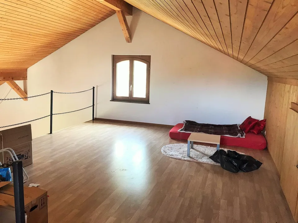 3,5-Zimmer-Wohnung im 2. Stock in Berlincourt zu vermieten