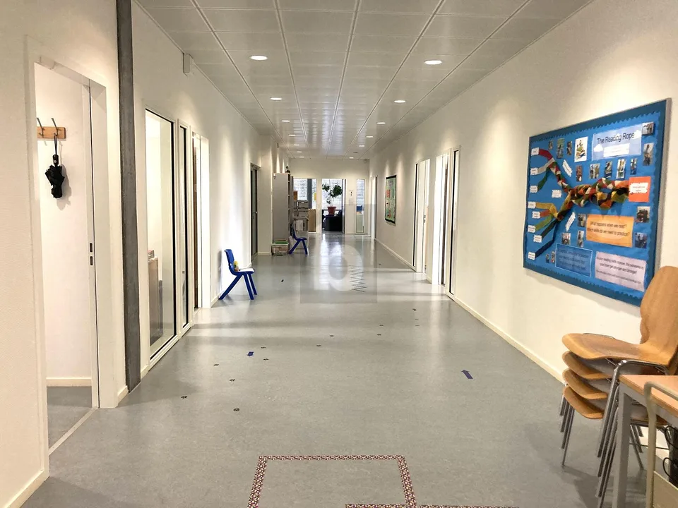 IDEALES BÜRO FÜR UNTERNEHMEN, SCHULEN ODER BÜROS