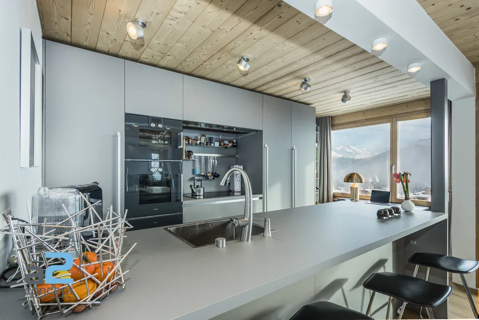 LUXURY SKI APPARTEMENT pour 6 personnes libre du 25 août au 31 octobre