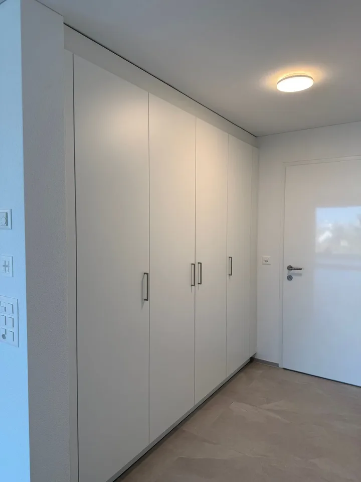 Appartamento moderno di 3,5 stanze in un nuovo edificio