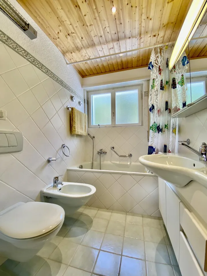 Grand appartement à louer près du Régent Collège – Foto 16 von 16