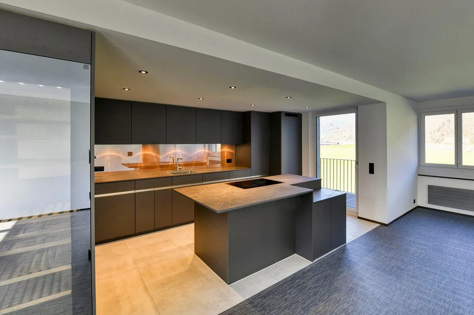 Appartement à louer dans un standard de propriété avec 2 chambres avec salle de bain attenante