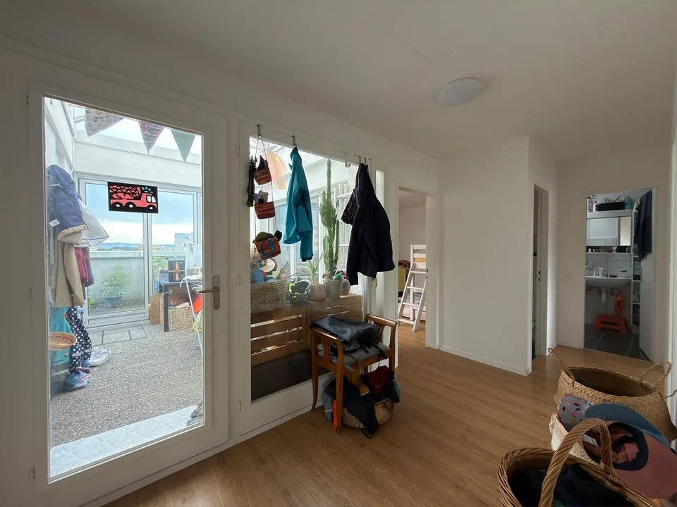 Ampio appartamento attico di 4,5 stanze con ampia terrazza panoramica – foto 7 di 13