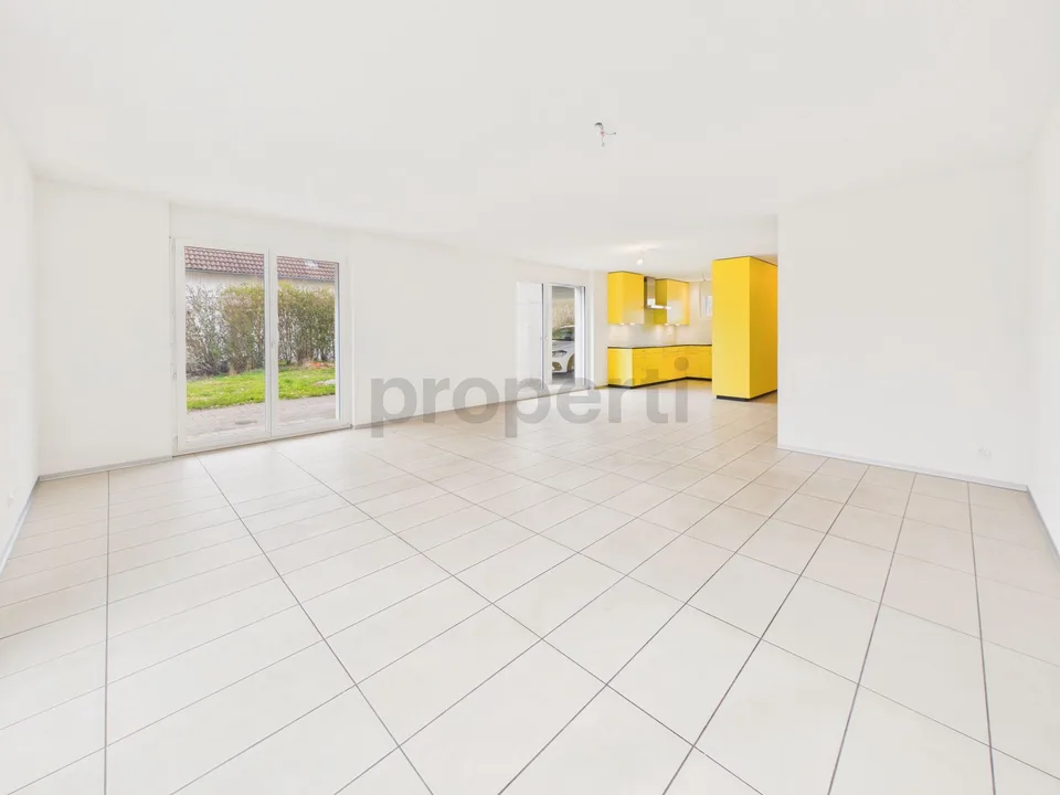 Moderna casa unifamiliare di 5,5 stanze con standard Minergie, Schmitten