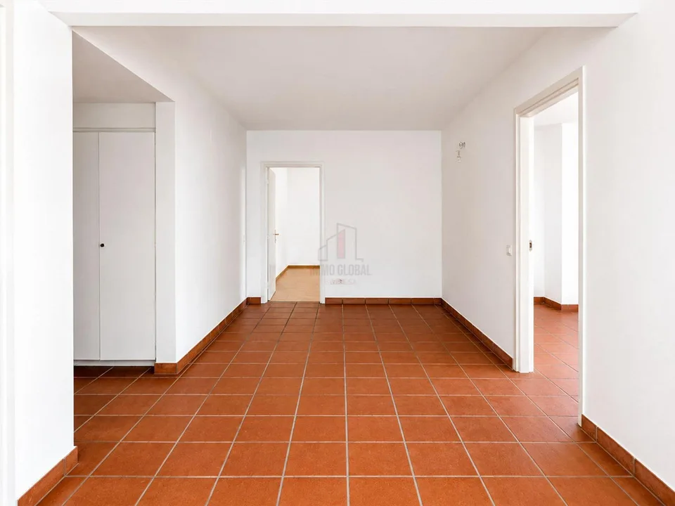 Wohnen nur zwei Schritte vom See entfernt, 3-Zimmer-Wohnung mit Seeblick renoviert