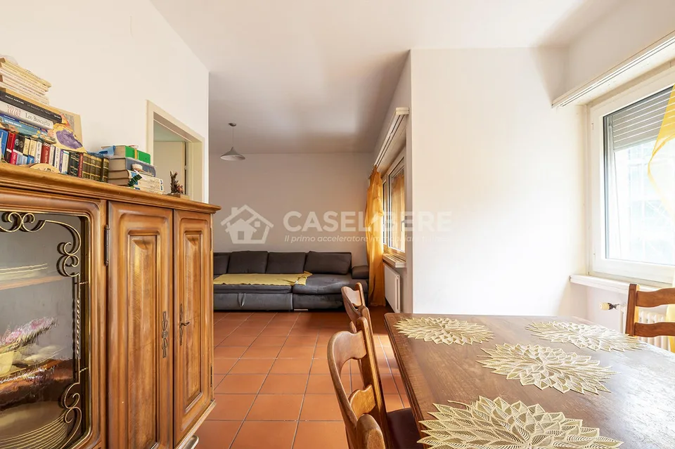 CONVENIENTE 3.5 LOCALI A BELLINZONA
