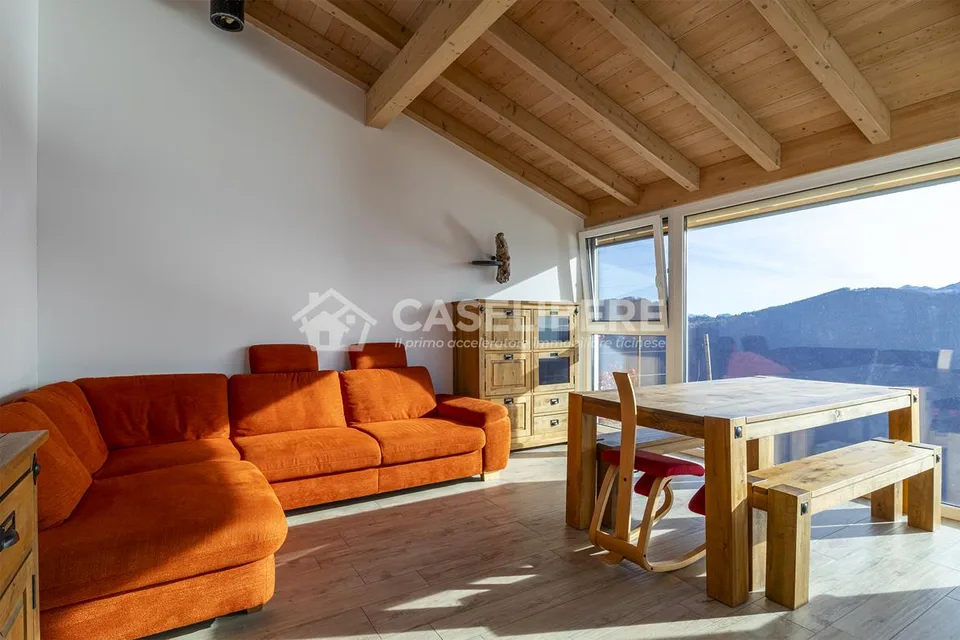 CASA UNIFAMILIARE CON VISTA SPETTACOLARE
