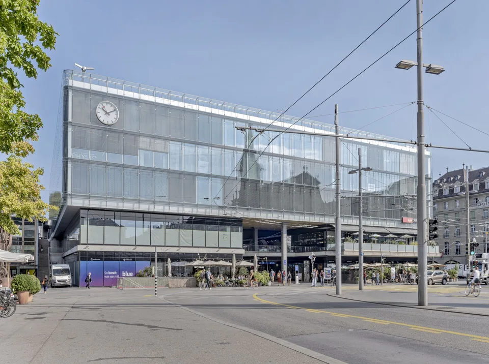 Grossraumbüro im Hauptgebäude des Bahnhofs Bern