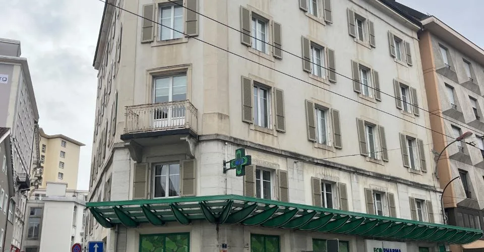 Commerce 4 pièces
