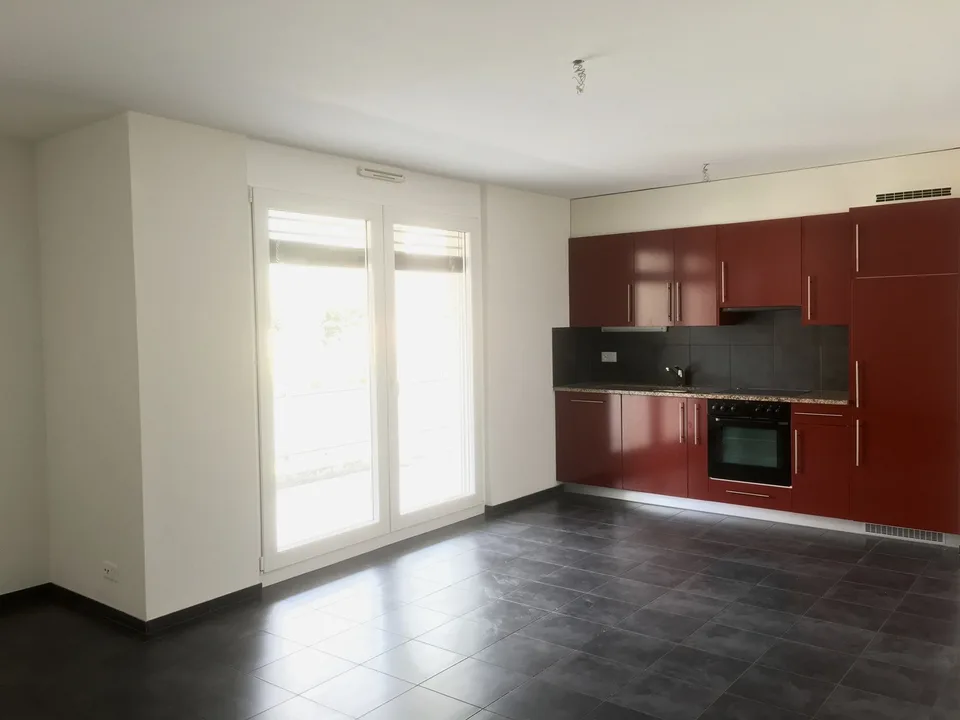 Geräumige 3.5-Zimmer-Wohnung im 2. Stock