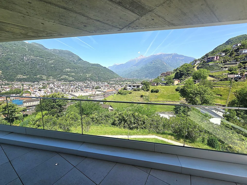 Moderne 4.5-Zimmer-Wohnung mit Panoramablick in Bellinzona/Daro