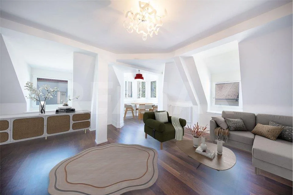 Zur Dauervermietung, charmante 3.5-Zimmer-Dachwohnung im Schlössli in Vitznau