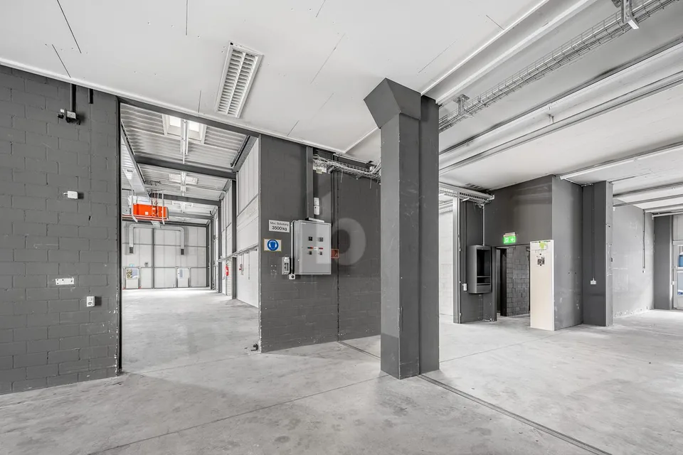 SPACIEUX, STRUCTURÉ ET PROFESSIONNEL