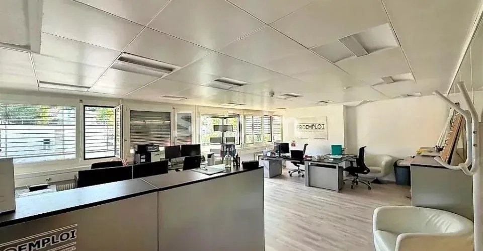Bureau 1 pièce