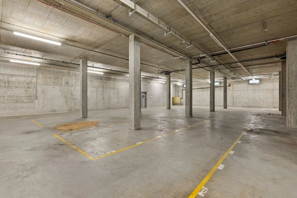 Il tuo spazio di stoccaggio efficiente con un'altezza generosa!
