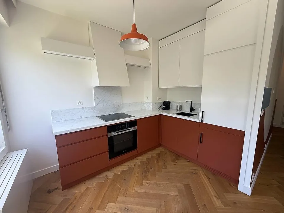 Renoviertes Studio von 42 m² in Chêne-Bougeries - Hochwertige Ausstattung mit Schwimmbädern und Park