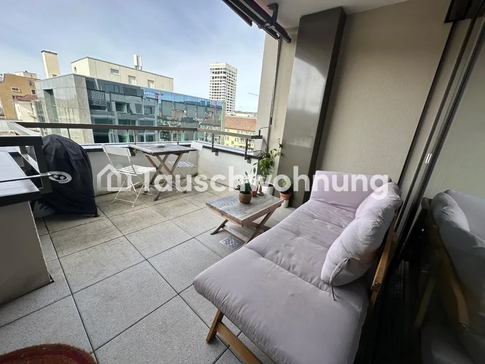 Helle und moderne Wohnung im Kreis 9