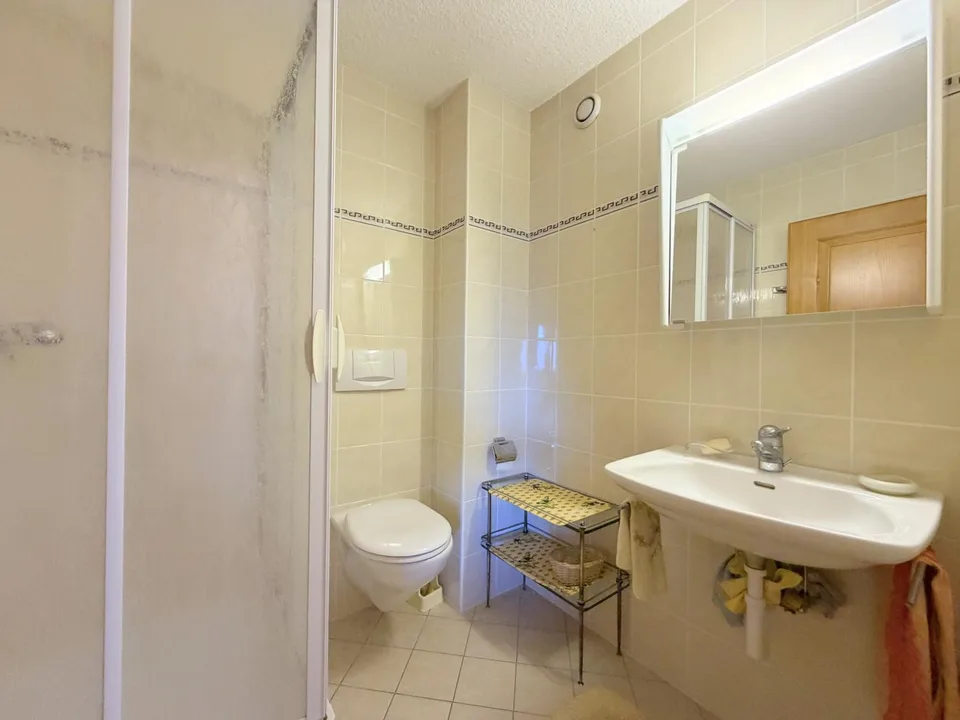 Appartement 4.5 pièces de standing à louer à l’année à Crans-Montana – Vue panoramique exceptionnelle sur les Alpes – Foto 26 von 26