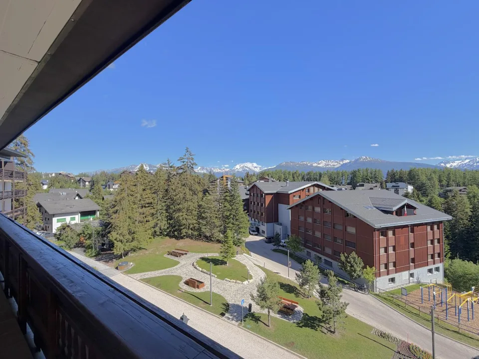 Appartement 4.5 pièces de standing à louer à l’année à Crans-Montana – Vue panoramique exceptionnelle sur les Alpes – Foto 19 von 26