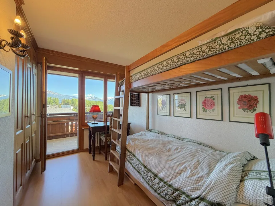 Appartement 4.5 pièces de standing à louer à l’année à Crans-Montana – Vue panoramique exceptionnelle sur les Alpes – Foto 25 von 26